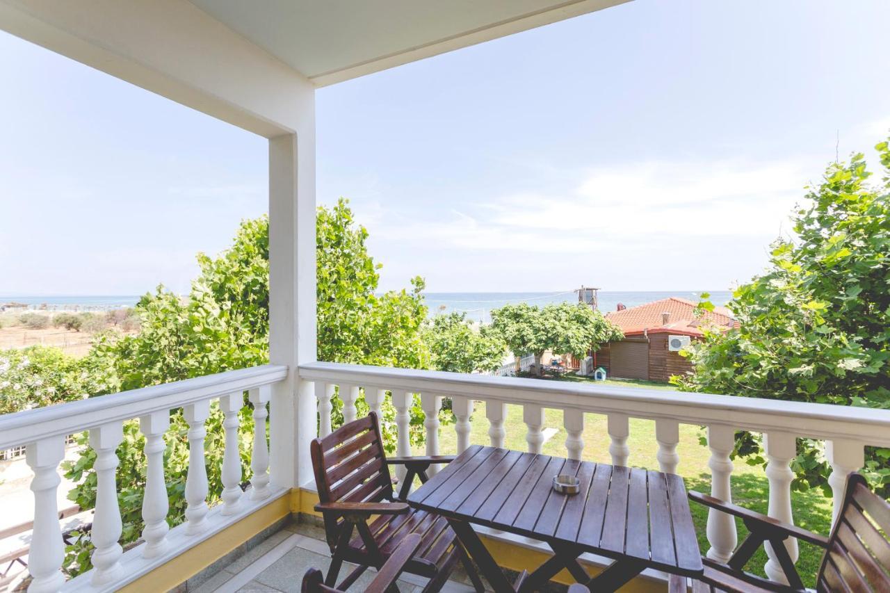 Villa Yianna Неа-Месаґкала Екстер'єр фото
